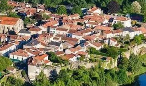 青川回乡建别墅为什么一定要选专业乡墅公司